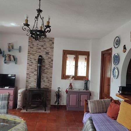 Casa Alpujarrena Fina Numero 27 布比翁 外观 照片