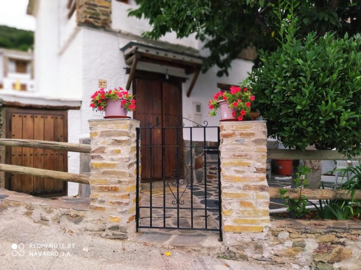 Casa Alpujarrena Fina Numero 27 布比翁 外观 照片