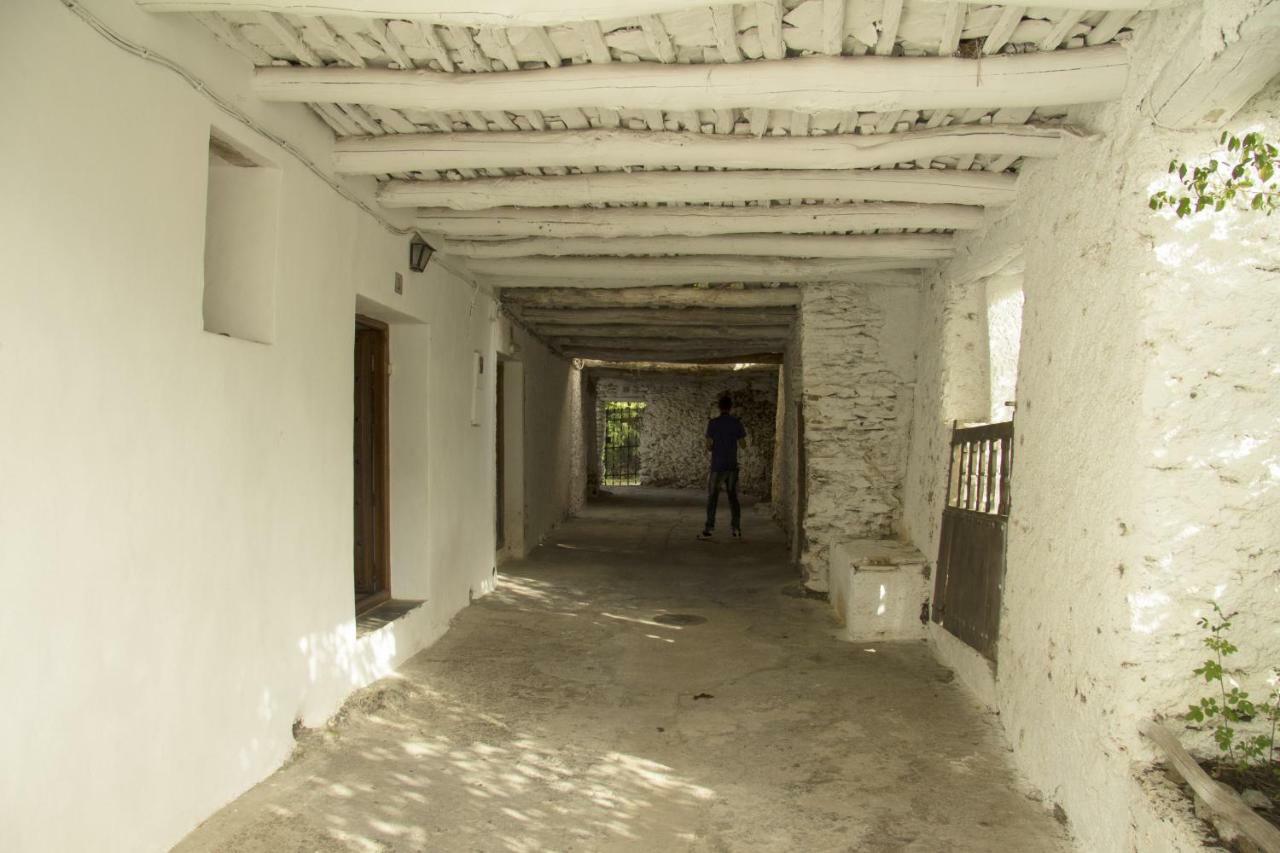 Casa Alpujarrena Fina Numero 27 布比翁 外观 照片
